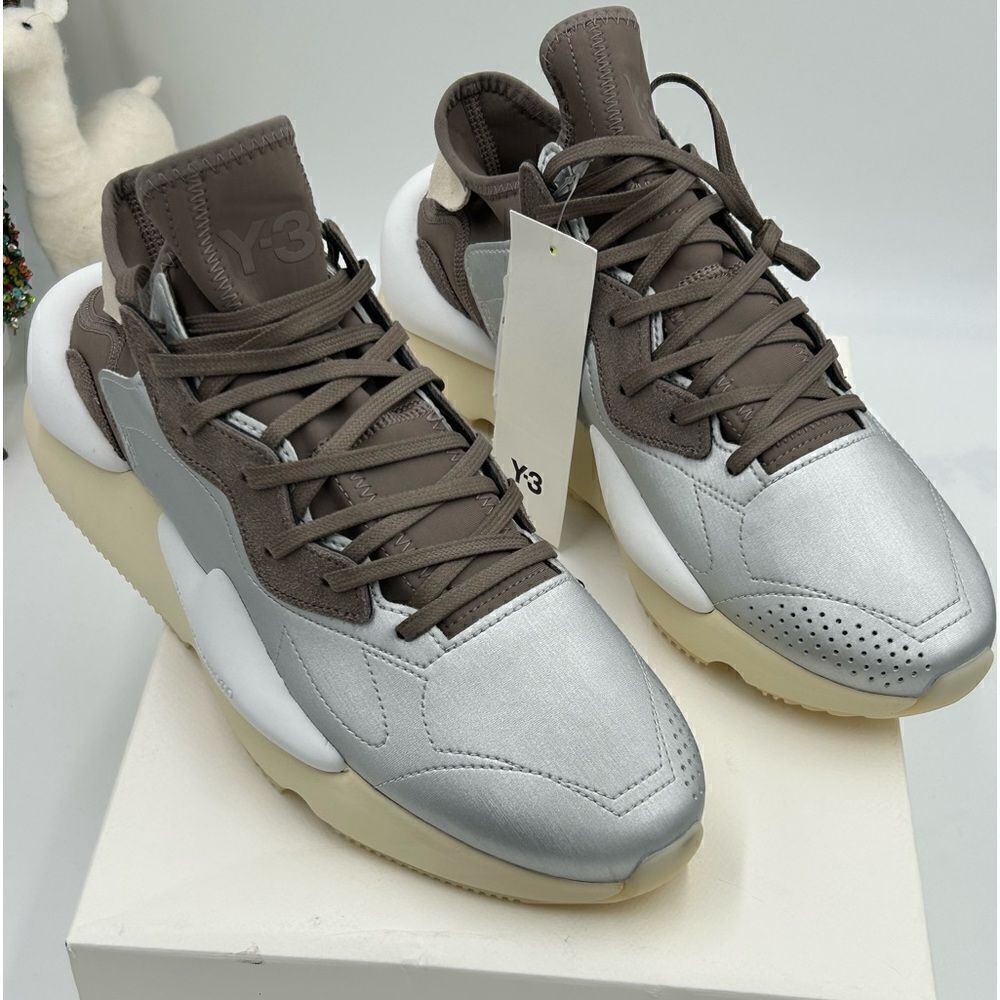 Men’s Adidas Y – 3 kaiwa silver metallic sneaker size 11.5 US